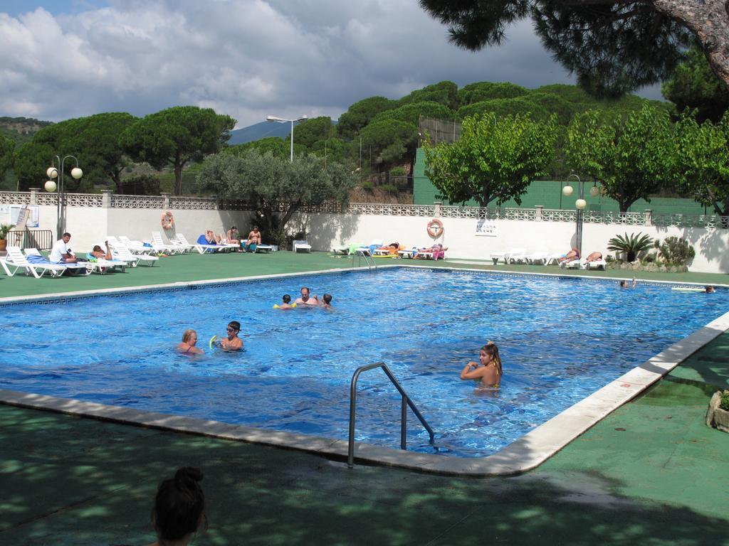 Hotel Camping Roca Grossa Calella Exteriér fotografie